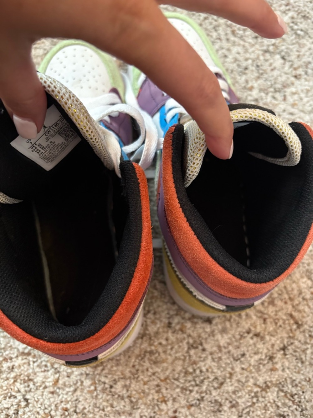 Jordan Low-Top Sneakers in Pastel Multi-Color - Picture 4 of 7